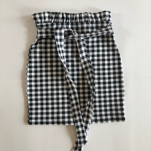 High Waist Tie Front Skirt - Picture 5 of 8